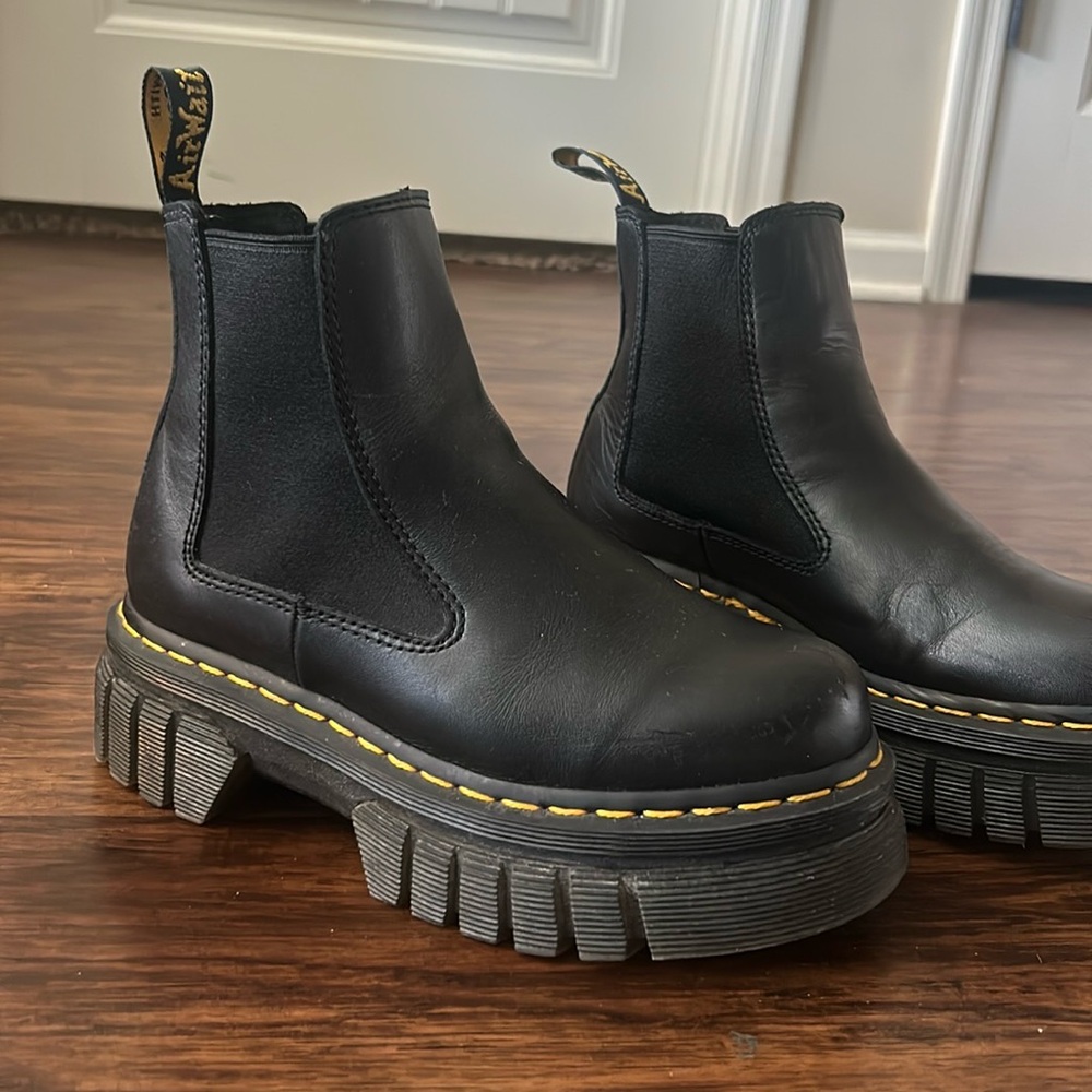 Dr.Martens Audrick Leather Platform Chelsea Boot